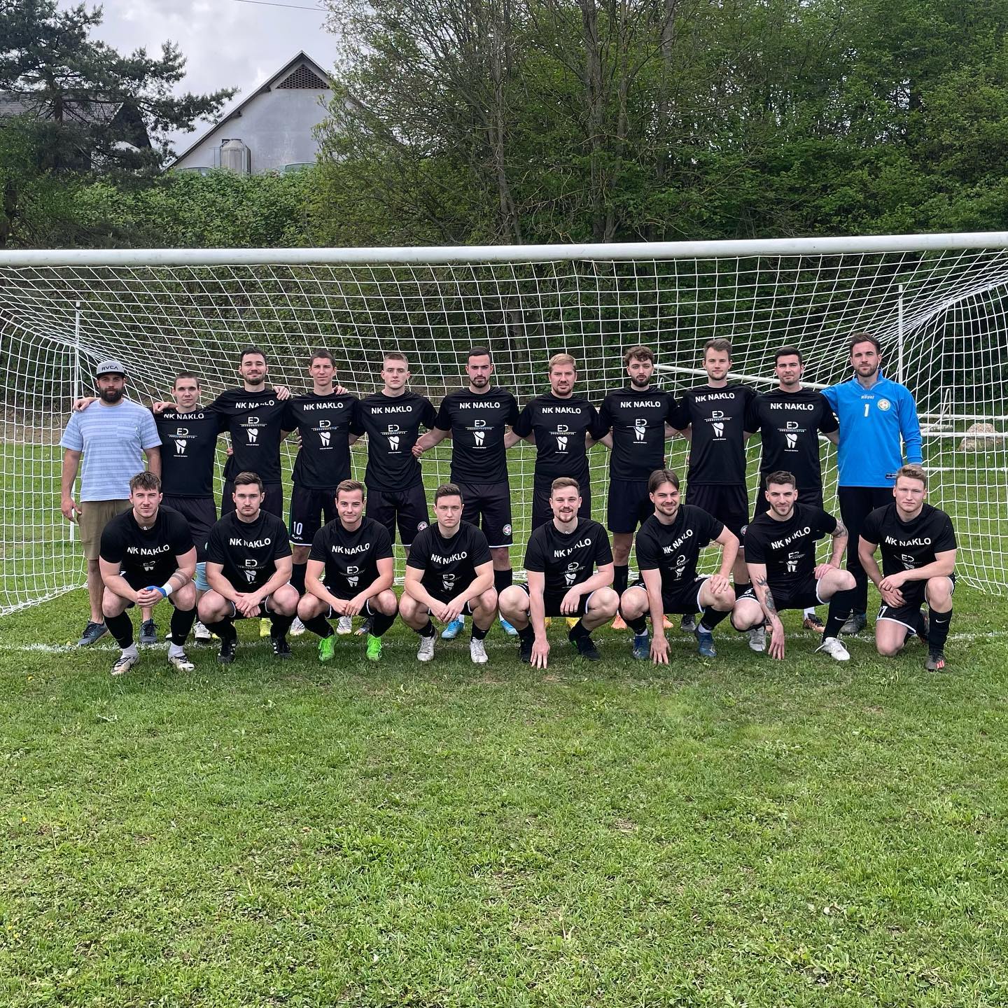 Underground Barber nogomet